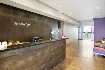 Spa reception