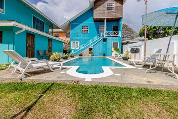 Private pool