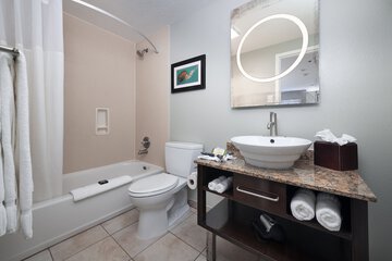 Bathroom sink