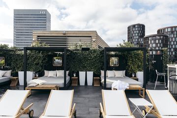 Rooftop pool