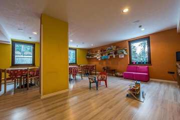 Children's play area - indoor