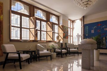 Lobby sitting area