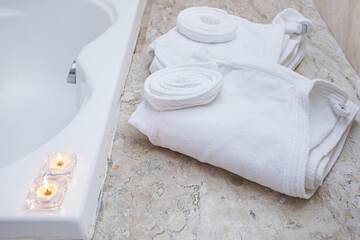 Private spa tub