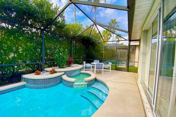 Private pool