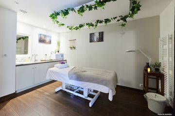 Spa reception