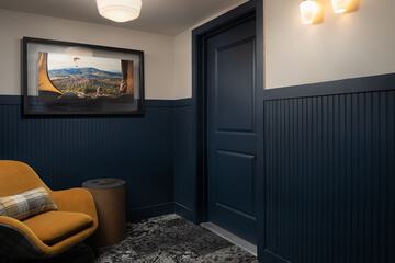 Ballroom/Hall 56 of 70