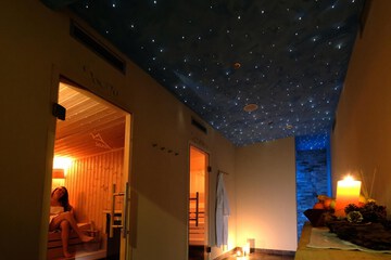 Steam room
