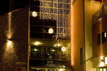 Front of property - evening/night