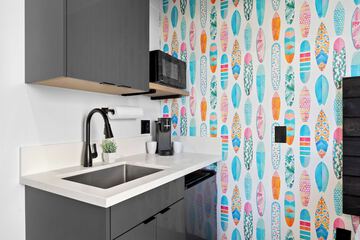 Private kitchenette