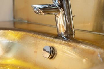 Bathroom sink