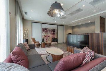 Hotel Interior 10 of 34