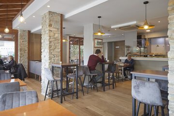 Coffee shop