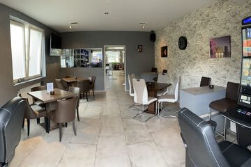 Cafe