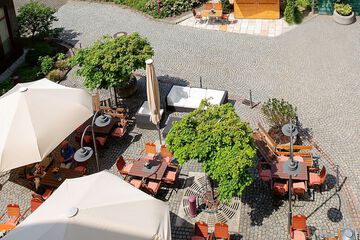 Sundeck