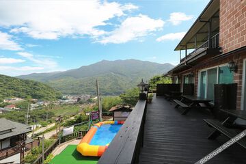 室外游泳池