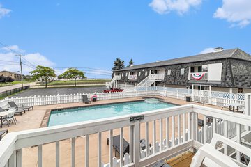 Terrace/Patio 204 of 219