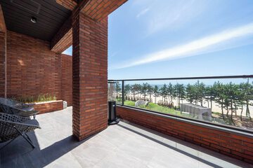 Beach/ocean view