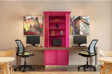 Business Center 34 of 34