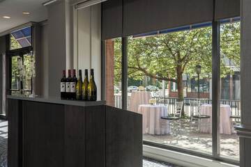 Ballroom/Hall 30 of 39