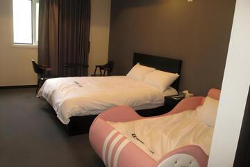 Photo 31