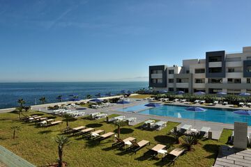 Rooftop pool