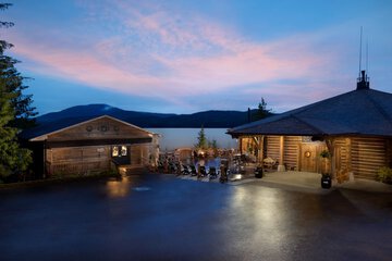 Front of property - evening/night