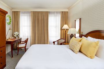 Room 13 of 34