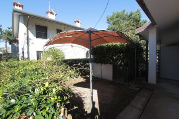 Courtyard view