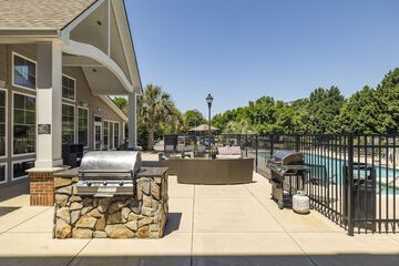 Terrace/Patio 44 of 46