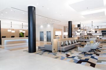 Lobby lounge