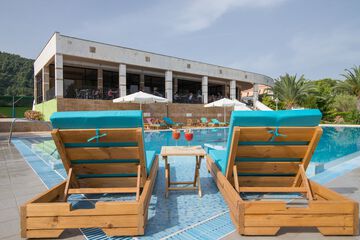 Sundeck