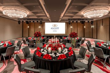 Indoor wedding