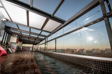 Rooftop pool