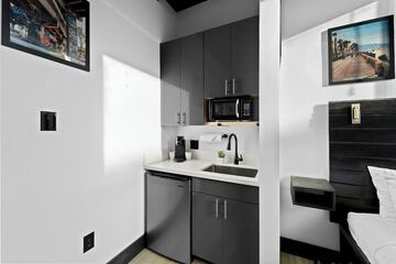 Private kitchenette