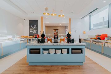 Breakfast area
