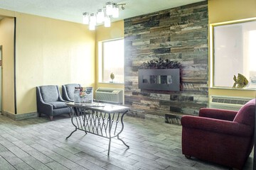 Hotel Interior 10 of 32