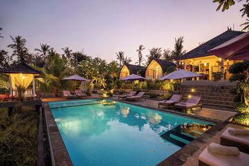 Infinity pool