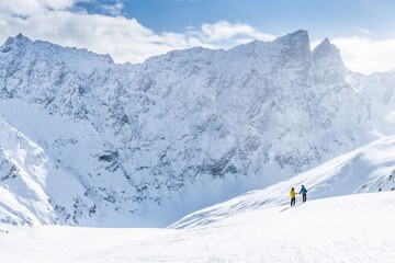 Snow and ski sports