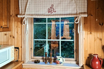 guest_rooms
