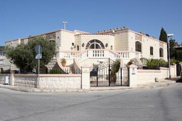 Photo 49