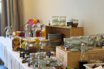 Breakfast buffet