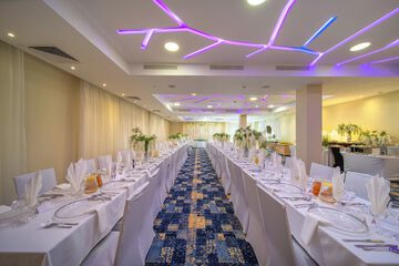 Indoor wedding