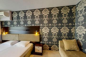 Photo 37