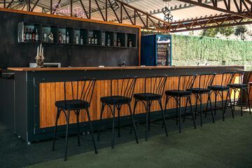 Poolside bar