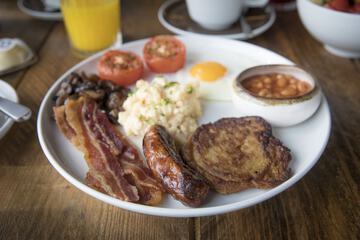Breakfast buffet