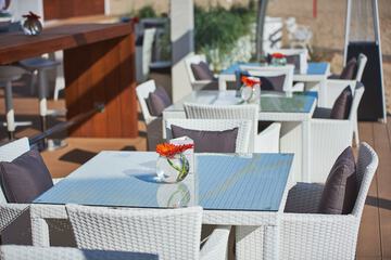 Beach bar