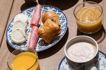 Breakfast buffet