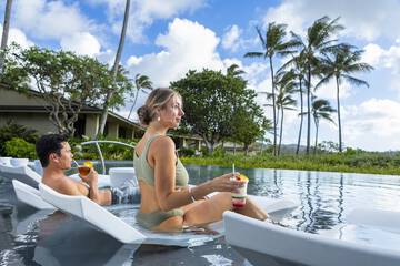 Infinity pool