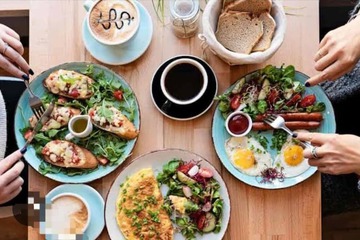 Breakfast meal