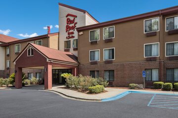 Red Roof Inn & Suites Savannah Airport